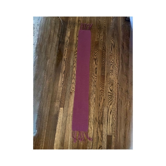 Mauve Baby Alpaca fringed preppy scarf - Picture 5 of 5